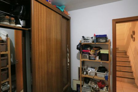 Apartamento à venda com 100m², 4 quartos e 2 vagasQuarto 2