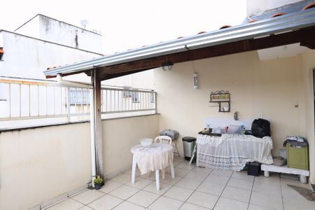 Apartamento à venda com 100m², 4 quartos e 2 vagasCobertura
