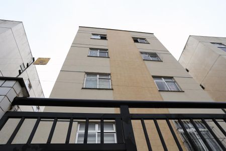 Apartamento à venda com 100m², 4 quartos e 2 vagasFachada