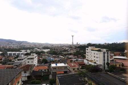 Apartamento à venda com 100m², 4 quartos e 2 vagasVista