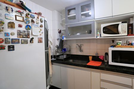 Apartamento à venda com 100m², 4 quartos e 2 vagasCozinha