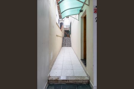 Casa para alugar com 139m², 3 quartos e 2 vagas Casa para alugar com 139m², 3 quartos e 2 vagasCorredor Externo