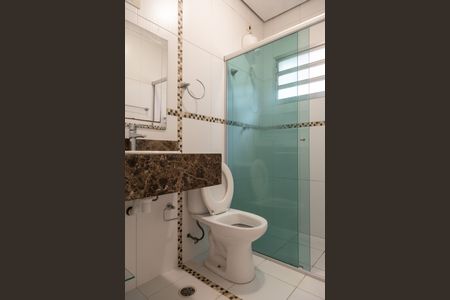 Casa para alugar com 139m², 3 quartos e 2 vagas Casa para alugar com 139m², 3 quartos e 2 vagasBanheiro da Suíte 2