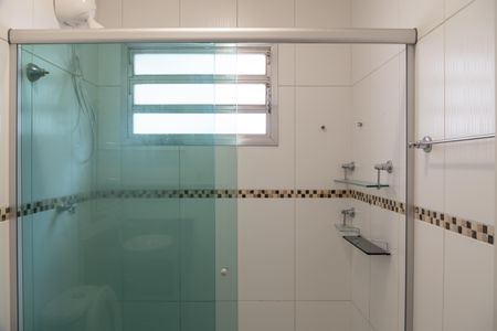 Casa para alugar com 139m², 3 quartos e 2 vagas Casa para alugar com 139m², 3 quartos e 2 vagasBanheiro da Suíte 2