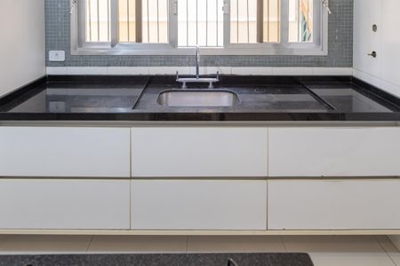 Casa para alugar com 139m², 3 quartos e 2 vagas Casa para alugar com 139m², 3 quartos e 2 vagasCozinha