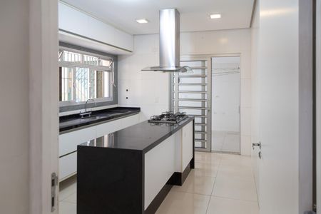 Casa para alugar com 139m², 3 quartos e 2 vagas Casa para alugar com 139m², 3 quartos e 2 vagasCozinha