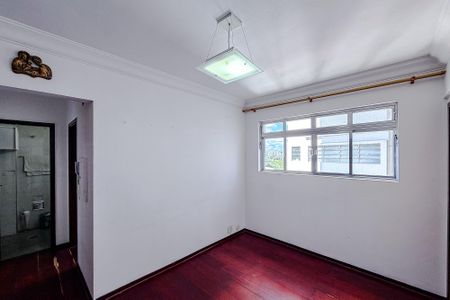 Apartamento à venda com 55m², 2 quartos e sem vagaSala