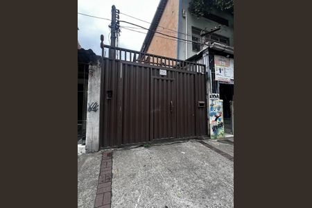 Casa para alugar com 70m², 2 quartos e sem vaga Casa para alugar com 70m², 2 quartos e sem vagaFachada