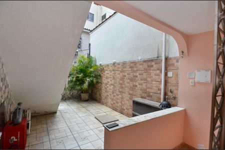 Casa para alugar com 70m², 2 quartos e sem vaga Casa para alugar com 70m², 2 quartos e sem vagaSala