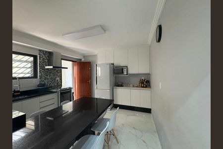 Casa à venda com 2 quartos, 86m² em Vila Constança, São Paulo