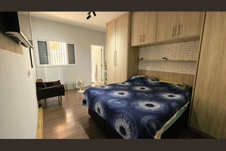 Casa à venda com 165m², 3 quartos e 2 vagas