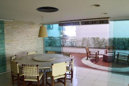 Apartamento para alugar com 100m², 2 quartos e 2 vagasÁrea Comum - Lounge