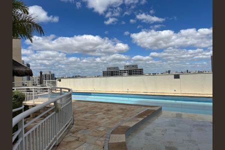 Apartamento para alugar com 115m², 2 quartos e 2 vagasÁrea comum - Piscina