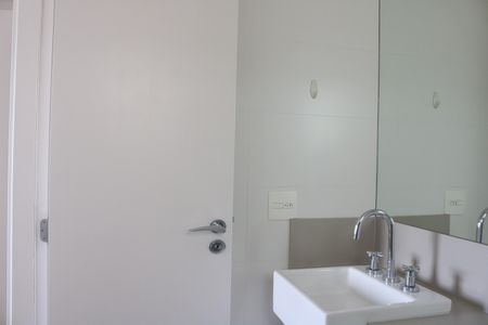 Apartamento para alugar com 115m², 2 quartos e 2 vagasBanheiro 1