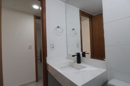 Apartamento à venda com 67m², 2 quartos e 1 vagaBanheiro social