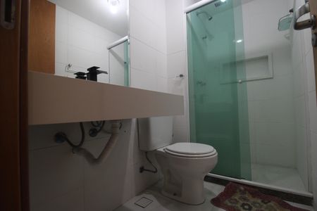 Apartamento à venda com 67m², 2 quartos e 1 vagaBanheiro social