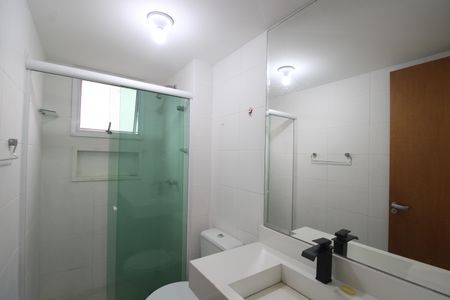 Apartamento à venda com 67m², 2 quartos e 1 vagaBanheiro da suíte