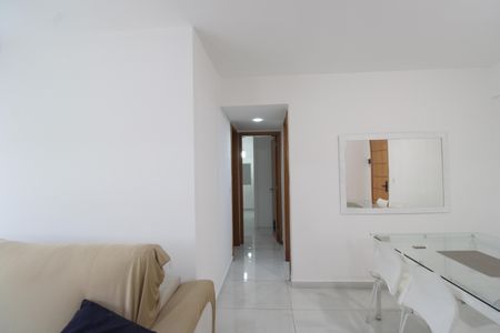 Apartamento à venda com 67m², 2 quartos e 1 vagaSala