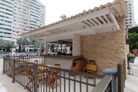 Apartamento à venda com 67m², 2 quartos e 1 vagaÁrea comum - Piscina