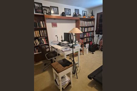 Casa à venda com 3 quartos, 360m² em Jardim Petropolis, São Paulo