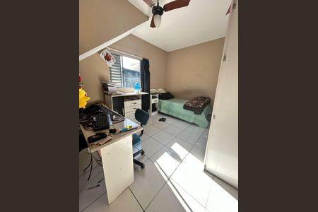 Casa à venda com 4 quartos, 205m² em Bairro dos Casa, São Bernardo do Campo