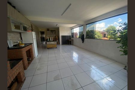 Casa à venda com 4 quartos, 205m² em Bairro dos Casa, São Bernardo do Campo
