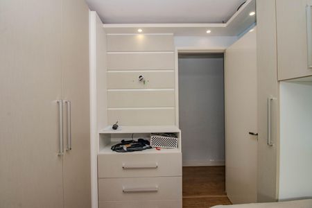 Quarto de apartamento à venda com 2 quartos, 66m² em Passo das Pedras, Porto Alegre