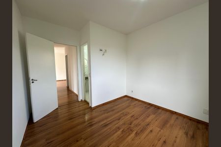 Apartamento para alugar com 70m², 3 quartos e 1 vagaSuíte