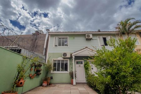 Casa de condomínio à venda com 77m², 3 quartos e 2 vagasFachada do Imóvel