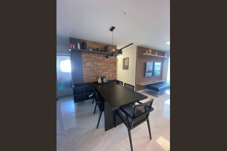 Apartamento à venda com 2 quartos, 64m² em Água Branca, São Paulo