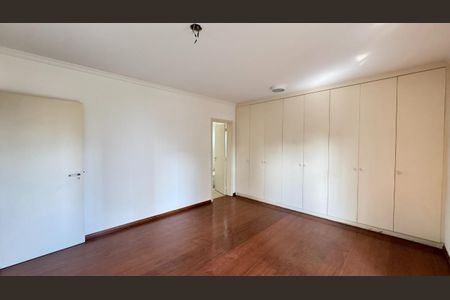 Apartamento à venda com 3 quartos, 168m² em Campo Belo, São Paulo