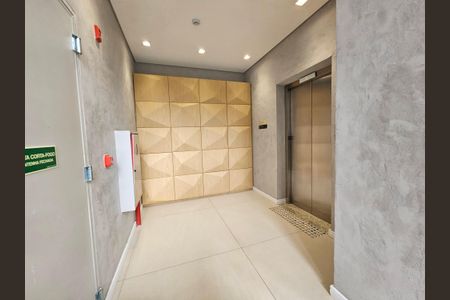 Studio à venda com 25m², 1 quarto e sem vaga Studio à venda com 25m², 1 quarto e sem vagaÁrea comum