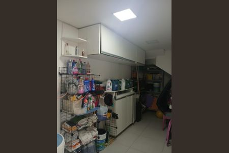 Casa de condomínio para alugar com 350m², 4 quartos e 4 vagas