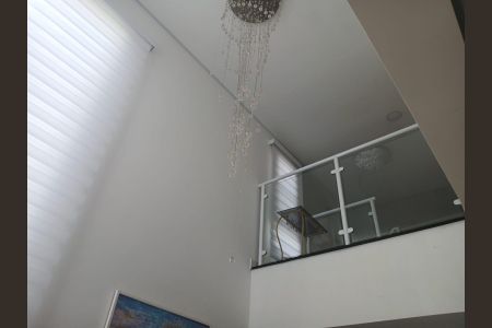 Casa de condomínio para alugar com 350m², 4 quartos e 4 vagas