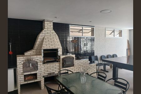 Casa de condomínio para alugar com 350m², 4 quartos e 4 vagas