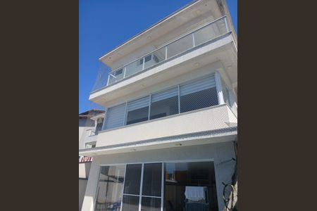 Casa de condomínio para alugar com 350m², 4 quartos e 4 vagas