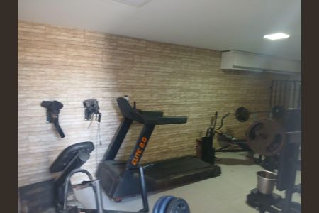 Casa de condomínio para alugar com 350m², 4 quartos e 4 vagas