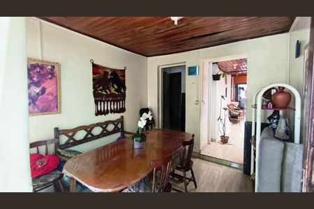 Casa à venda com 3 quartos, 200m² em Sumaré, São Paulo