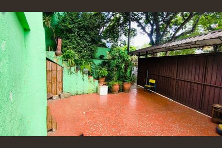 Casa à venda com 200m², 3 quartos e 2 vagas