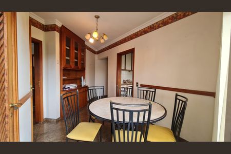 Apartamento à venda com 3 quartos, 165m² em Vila Mariana, São Paulo