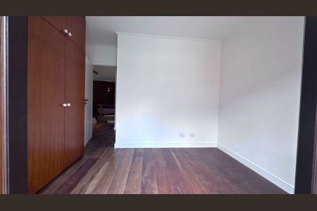Casa à venda com 5 quartos, 282m² em Alphaville, Santana de Parnaíba