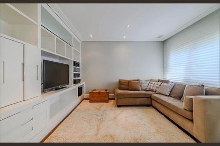 Apartamento à venda com 3 quartos, 320m² em Vila Uberabinha, São Paulo