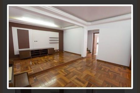 Casa à venda com 3 quartos, 174m² em Chácara Inglesa, São Paulo