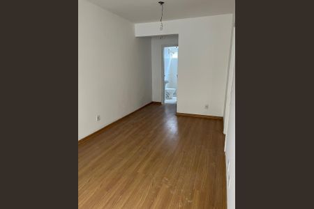 Sala  de apartamento para alugar com 1 quarto, 37m² em Farroupilha, Porto Alegre