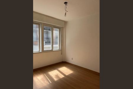 Apartamento à venda com 37m², 1 quarto e sem vagaQuarto 
