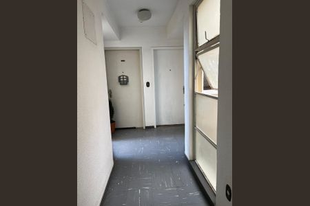 Apartamento à venda com 37m², 1 quarto e sem vagaHall