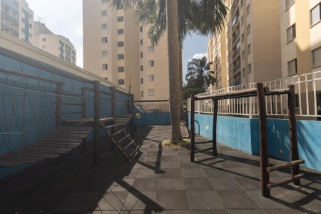 Apartamento para alugar com 57m², 2 quartos e 1 vaga Apartamento para alugar com 57m², 2 quartos e 1 vagaÁrea comum - Playground