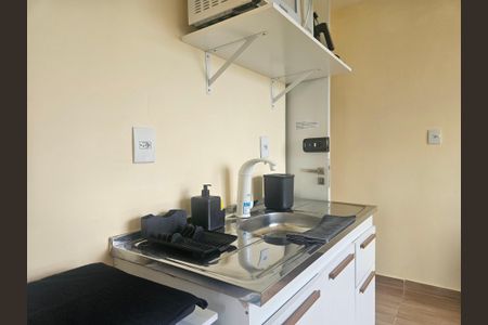 Apartamento para alugar com 1 quarto, 19m² em Pituba, Salvador