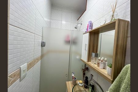 Apartamento à venda com 56m², 2 quartos e sem vaga Apartamento à venda com 56m², 2 quartos e sem vagaBanheiro 1
