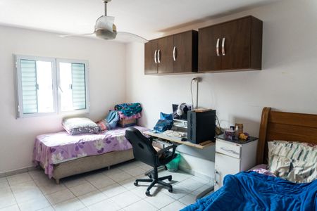 Casa à venda com 148m², 2 quartos e 2 vagas Casa à venda com 148m², 2 quartos e 2 vagasQuarto 2